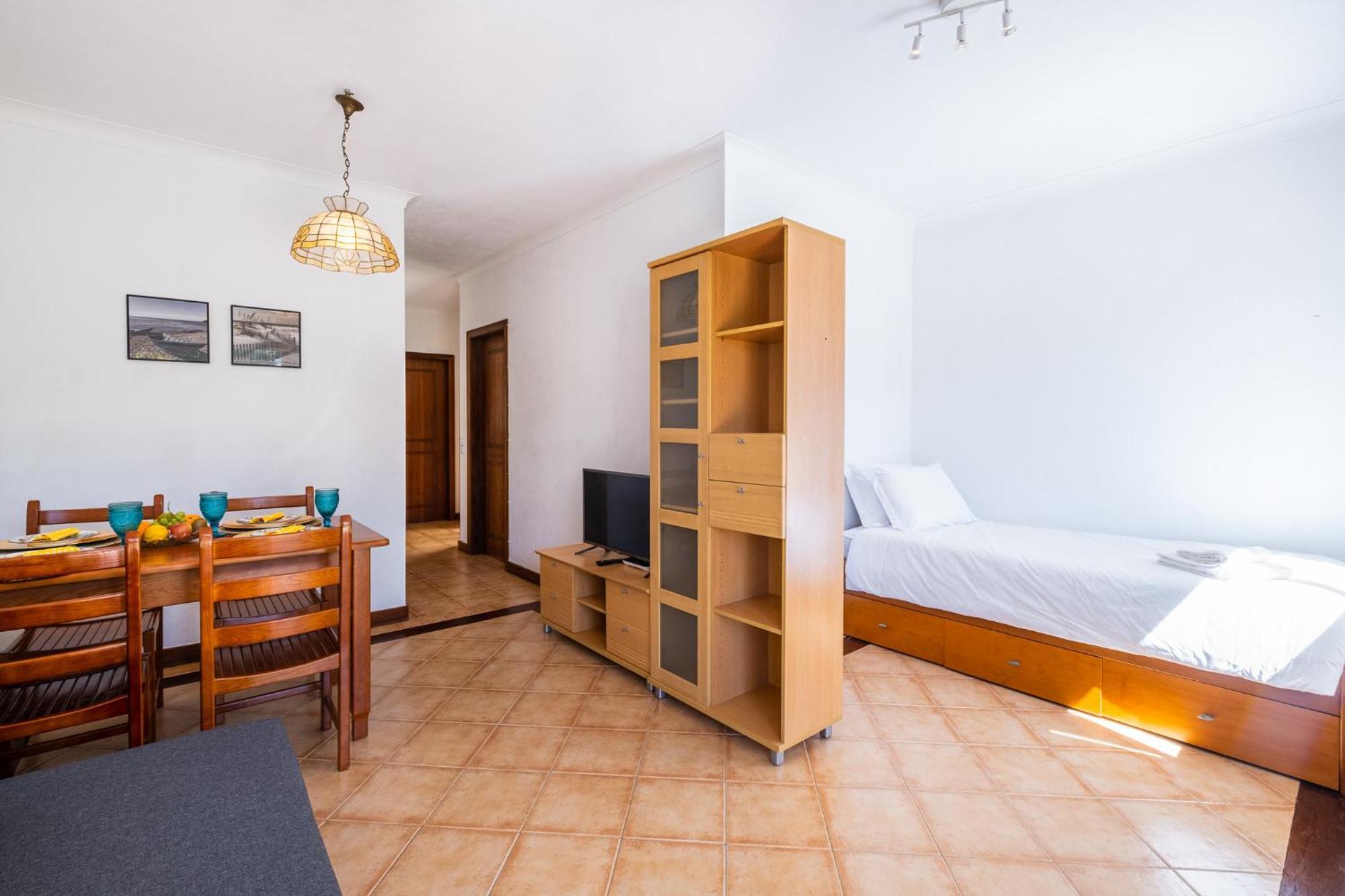 A Vilita Beach Apartment Пера Екстер'єр фото